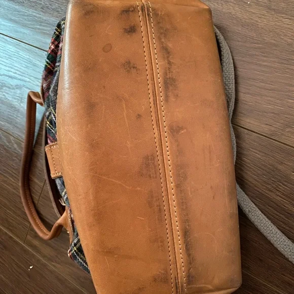 Elegant Plaid Satchel with Tan Leather Trim - Picture 7 of 8